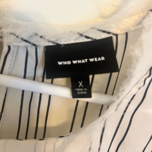 2/$15 Who What Wear - Black and Off White Striped Sleeveless Blouse/Top - Picture 7 of 9